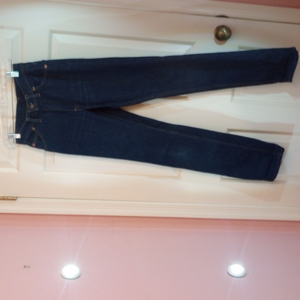 Vintage LEVI'S jeans Size Junior 9, 34" inseam, 11" rise high rise straight leg